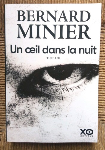 Livre roman thriller - , oeil