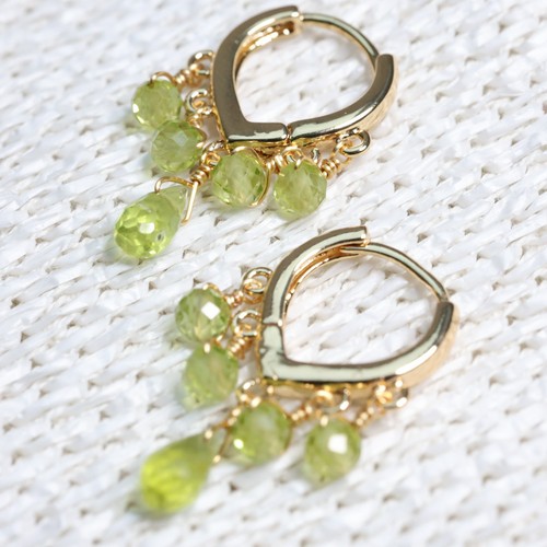 Boucles oreilles en - boucles, d'oreilles