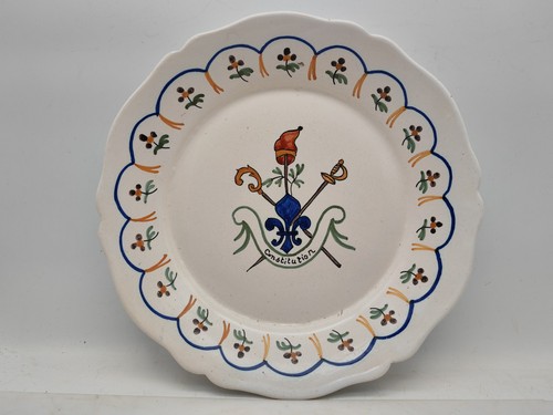 Ancienne assiette
