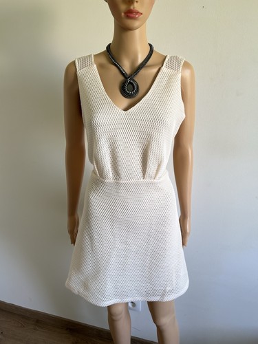 Robe crème neuve - sans, manches