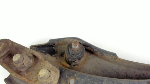 Triangle inferieur avant