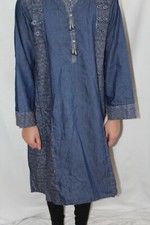 Vêtements enfant asiatique 