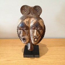 , MASQUE JANUS EN TERRE CUITE