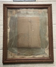 cadre ancien à ogives avec