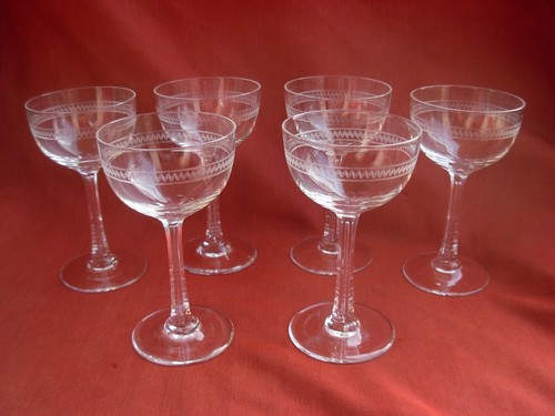 Serie verres a vin - de,