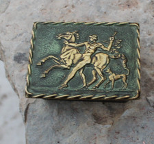 ancien coffret en bronze max