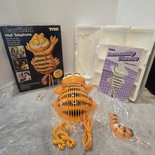 1986 new garfield the cat - new,