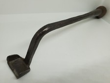 Ancien outil boutoir de