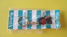Porte clé Tracteur miniature KUBOTA Japon ( 3 x 2 x 2,5 cm) sachet d'origine 