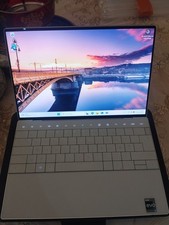 Dell XPS 13 9320 - i7 12th- 16 Go RAM - SSD 1 To - Écran tactile OLED