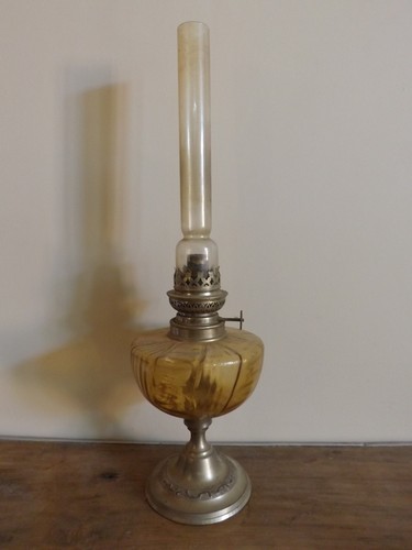 Lampe huile ancienne - lampe,