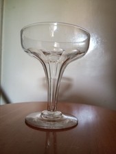 1 COUPE CRISTAL MODELE