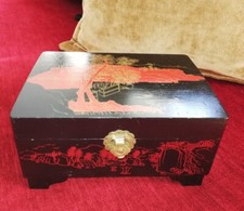 boîte à bijoux ancienne