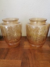 Paire De Vases Art Déco En Verre Irisé A Décor Géométriques.