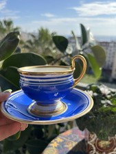 Tasse et sous tasse en