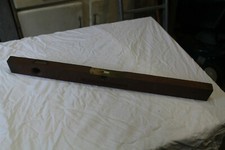 Niveau ancien bois et laiton longueur 72 cm