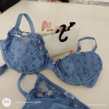 ensemble bleu marque ETAM soutien gorge 85 B et string en 36/38