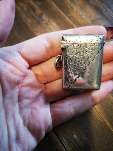 Argent pyrogene boîte - argent, Étui