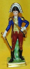 CAPODIMONTE : SOLDAT DE COLLECTION  STATUETTE FIGURINE PORCELAINE