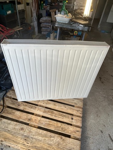 Radiateur eau chaude 900x750 - radiateur,