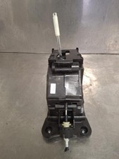 Levier de vitesses PEUGEOT 3008 1 PHASE 2 9813480680