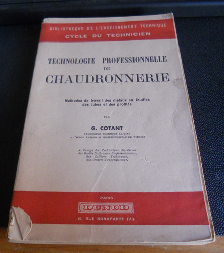 Livre technologie - livre,