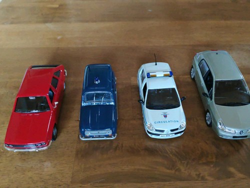 Lot renault r30 r4 - renault, r30,
