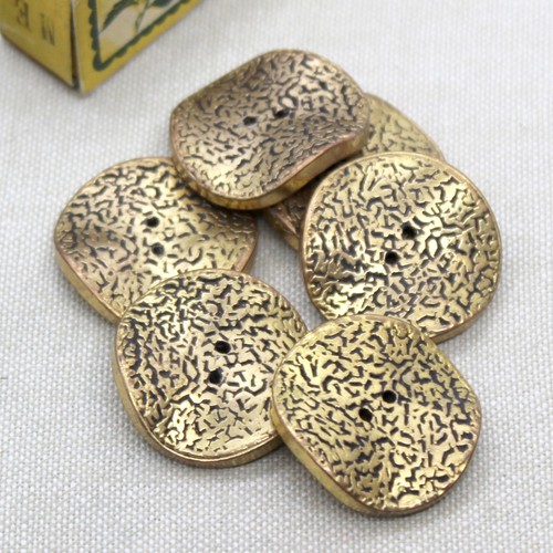 Magnifique lot boutons - magnifique,
