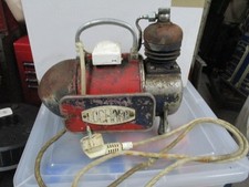 Ancien compresseur GONFLEUR