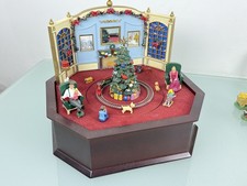Figurine Noël boite à