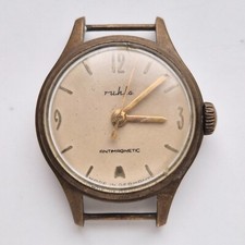 Très Rare Montre-Bracelet