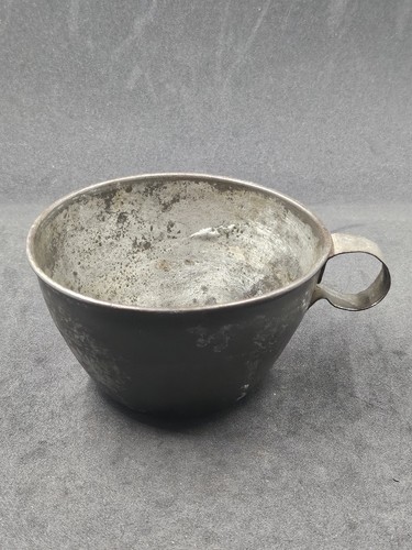 Quart tasse gobelet model - , 1865