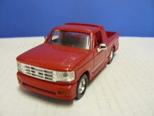 LES BELLES AMERICAINES au 1/43 ème  FORD F - 150 PICK UP de 1995