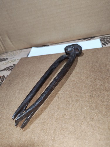 Old tool jolis ancien - jolis,