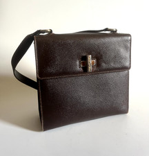 Sac à main cuir marron format