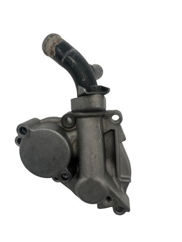 Couvercle pompe eau - a,