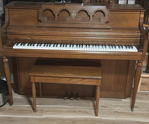Rudolph wurlitzer spinet - wurlitzer,