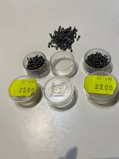 3 boites de vis pour fixation