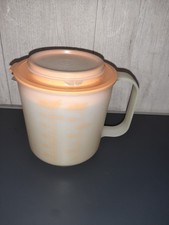 TUPPERWARE Pichet Gradué Bol