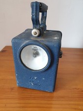 Ancienne lanterne de cheminot