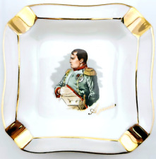 Cendrier Napoléon en Porcelaine - Contour et repose cigarette doré - Ajaccio