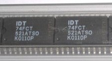 2 x IDT74FCT521ATSO -