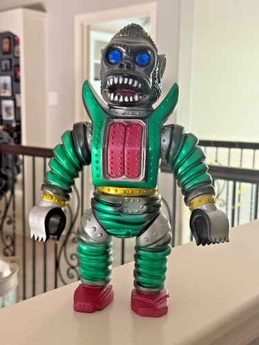 Mecha robot gorilla monkey - mecha,