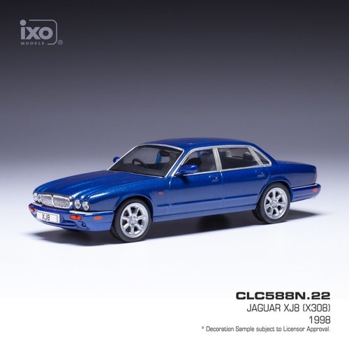 Jaguar xj8 x308 - bleu,