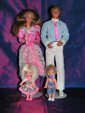 BARBIE, KEN,  SHELLY et tommy  n° 4661    HAPPY FAMILY  1985