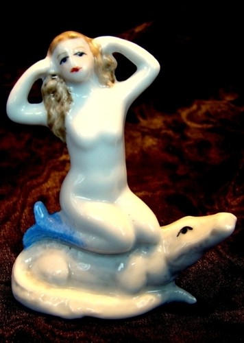 Figurine crocodile baigneuse - figurine,