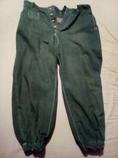 UN PANTALON WH M37 EN TOILE COTON RESEDA DE LA SECONDE GUERRE MONDIALE