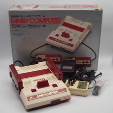 Console Nintendo Famicom en