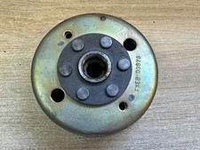 UN VOLANT ROTOR D ALLUMAGE