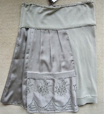 NEUVE AVEC ÉTIQUETTES ! JUPE